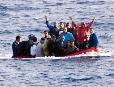 Αγαθονήσι: 16 νεκροί παράνομοι μετανάστες από βύθιση λέμβου - Τα 5 είναι παιδιά (upd)